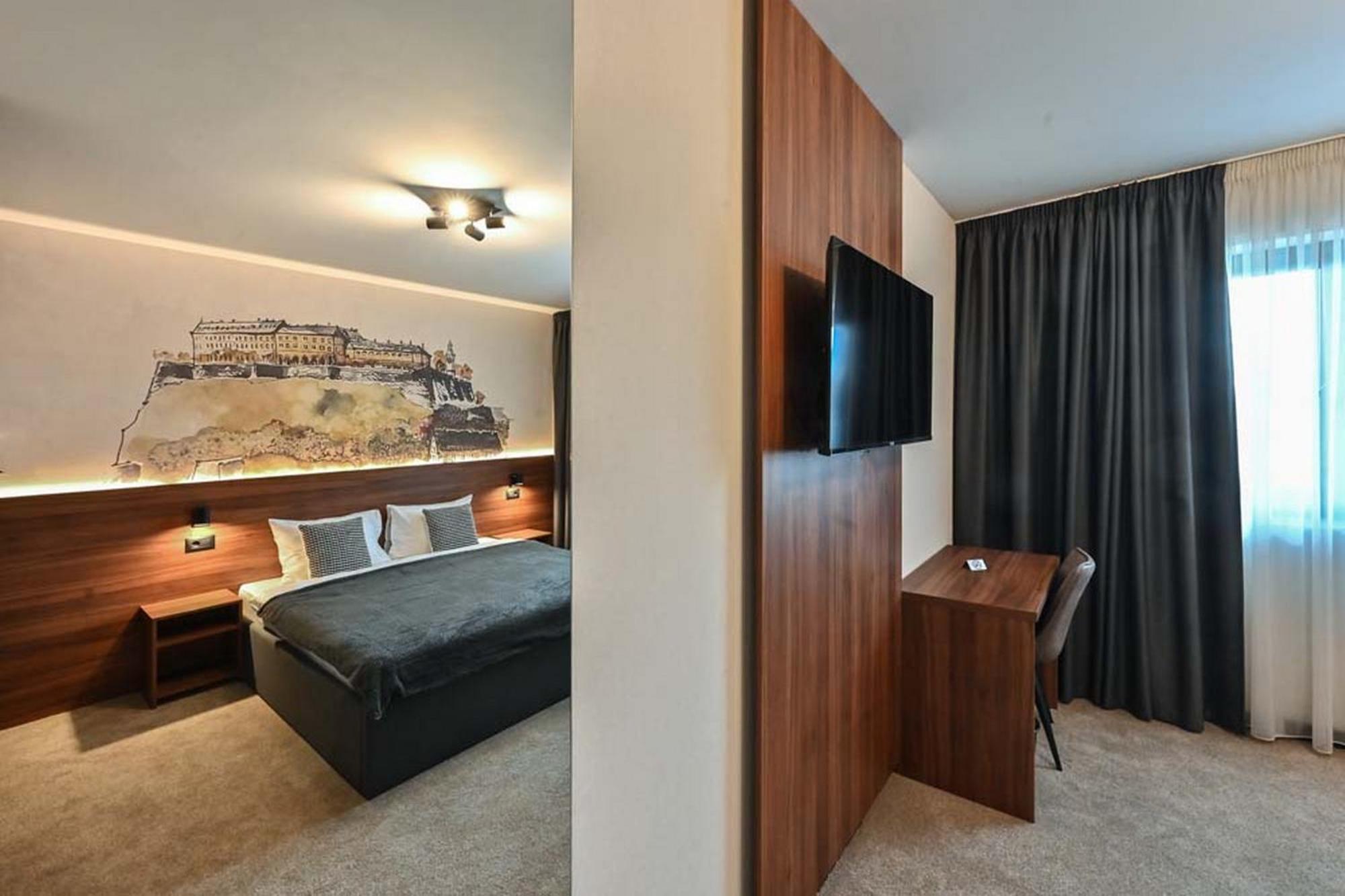 Tvrdjava Rooms - Novi Sad Exterior photo